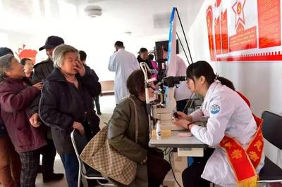 團市委聯合多部門開展愛心義診大型公益活動，組織服務貼心高效